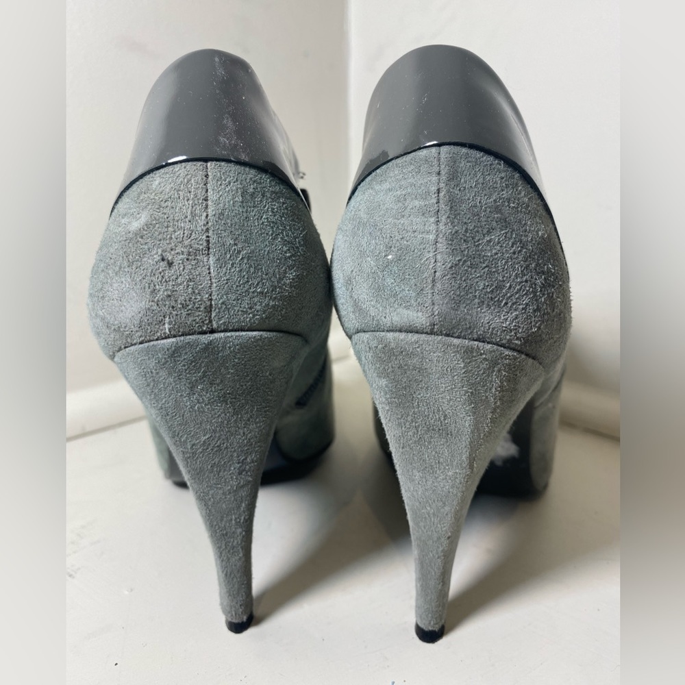 Guess Booties - Picture 4 of 7